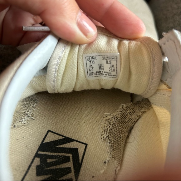 Vans Cream Old Skool Sneaker Men’s Size 7 Women’s Size 8.5 - Picture 6 of 9